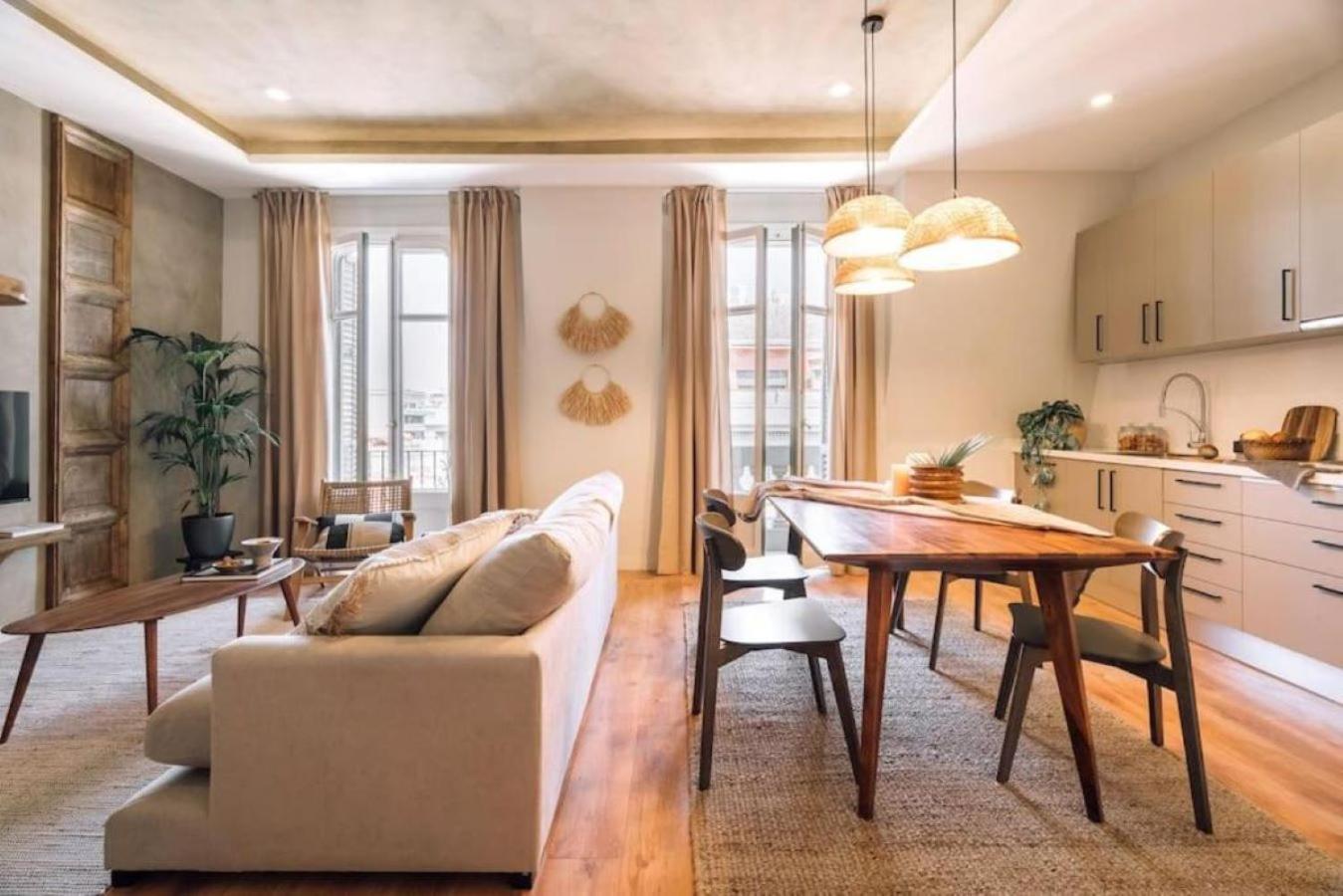 Salonga - 1 Bedroom And Balcony In Eixample Esquerra Barcelona Kültér fotó